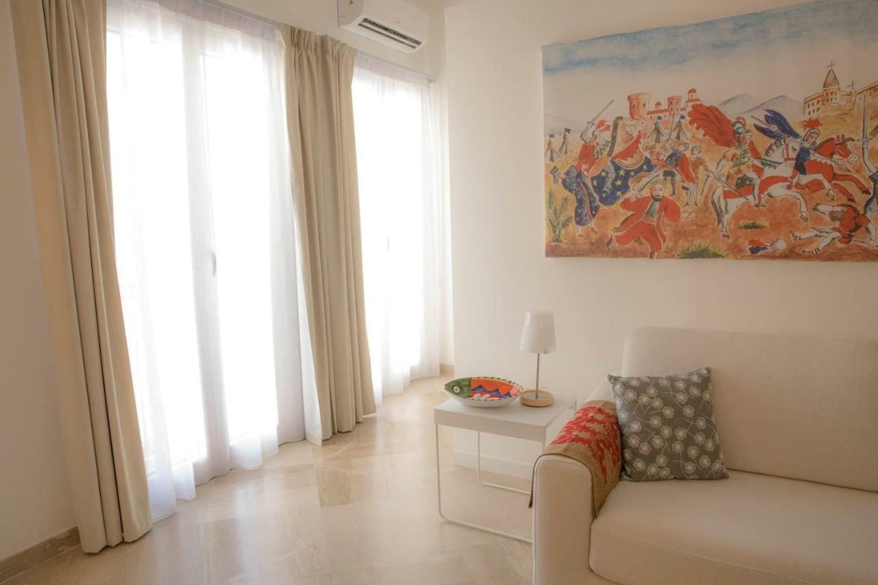 Residenza Lago Syrakus Exterior foto